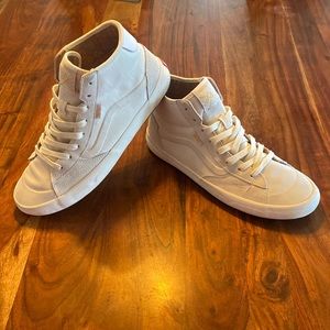 Vans “The Lizzie”